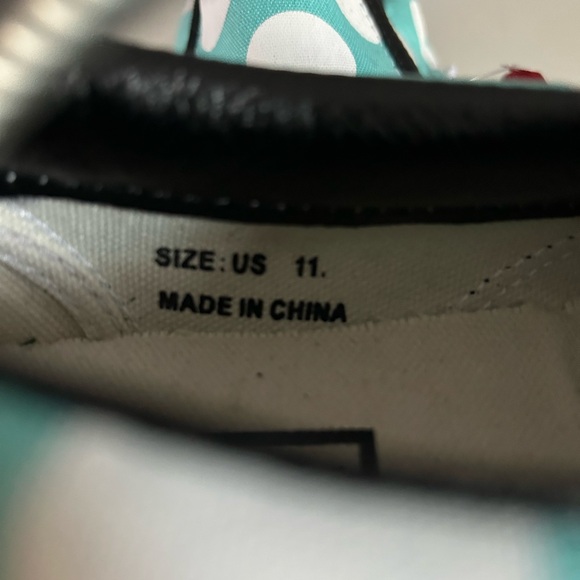 Rare New Vans Men’s Size 11 Custom Polka Dotted Light Blue/Teal and Black🔥 - Picture 4 of 7